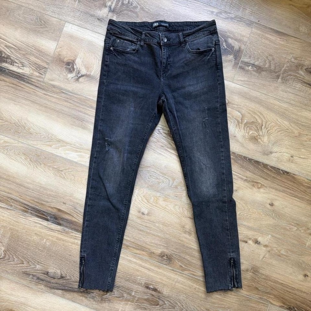 Zara Dark Wash Gray Black Skinny Jeans Ankle Zipper Raw Hem Pants Size 6 / EU 38